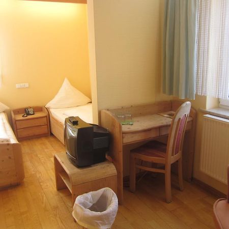 Landgasthof Goldene Rose Grub am Forst Εξωτερικό φωτογραφία